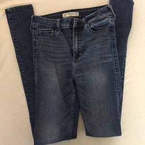 Abercrombie high rise super skinny jeans